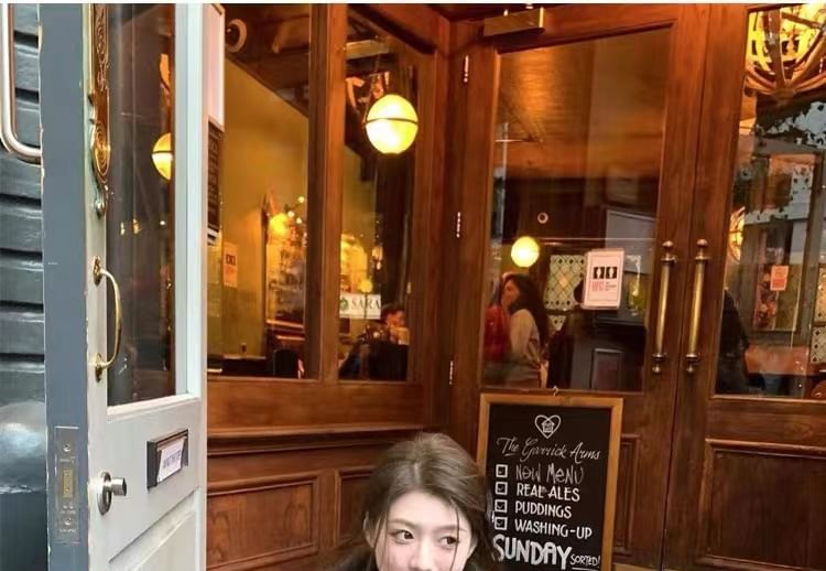 Faux Fur Collared Buttoned Coat