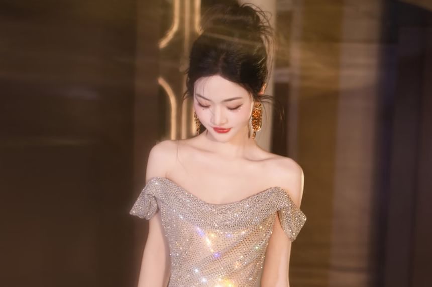 Off Shoulder Glitter Sheath Evening Gown