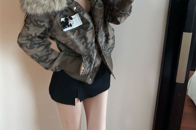 Faux Fur Camouflaged Print Zip-Up Hoodie