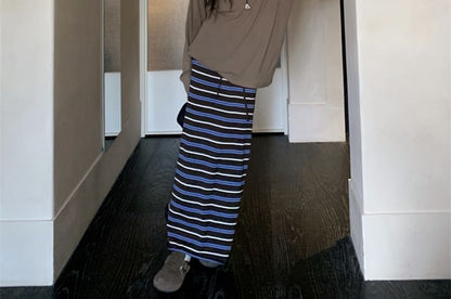 Loose-Fit Long-Sleeve Tee with Striped Maxi Skirt