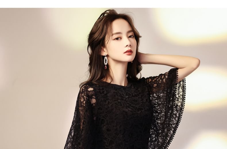 Cape Sleeve Round Neck Plain Lace Panel Mesh A-Line Evening Dress