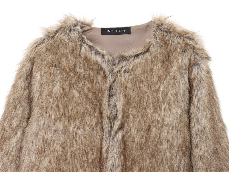 Round Neck Faux Fur Hook And Eye Jacket