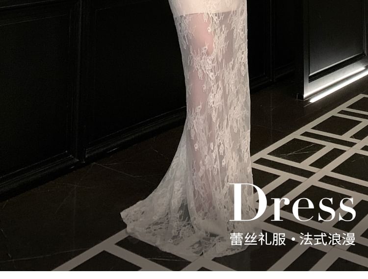 Spaghetti Strap Plain Backless Lace Sheath Wedding Gown