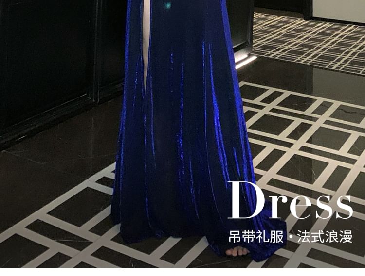 Spaghetti Strap V-Neck Plain Slit Velvet A-Line Evening Gown
