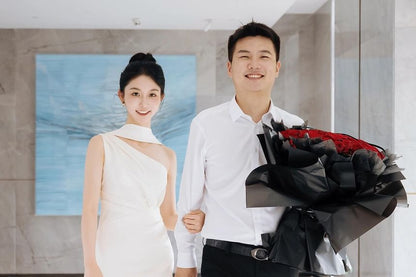 Sleeveless Halter One-Shoulder Plain Sheath Wedding Gown
