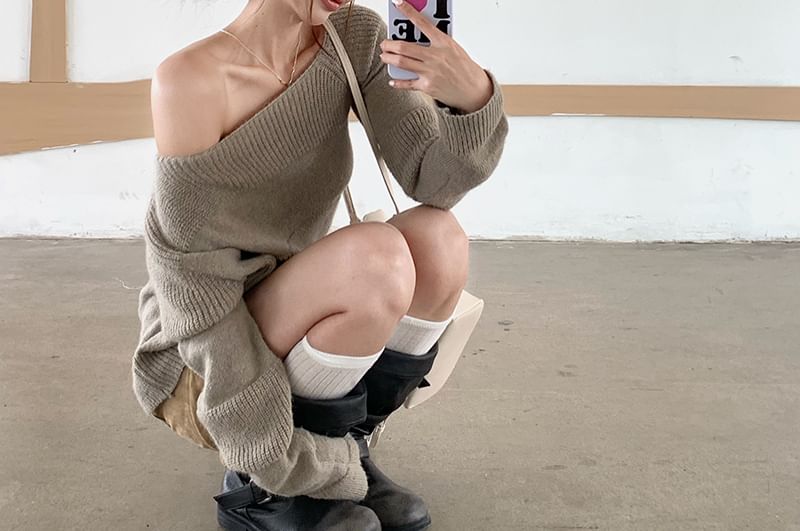 Offshoulder Solid Slouchy Long Sleeve Knit Sweater