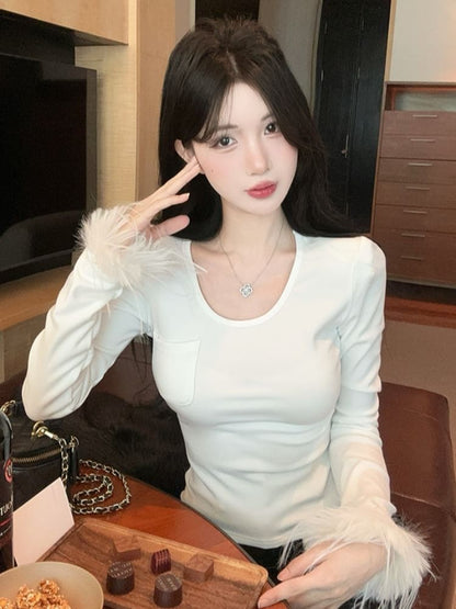 Scoop Neck Pocketed T-Shirt with Long Sleeves