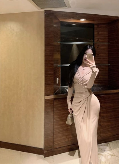Long-Sleeve V-Neck Plain Ruched Front-Slit Maxi Sheath Dress