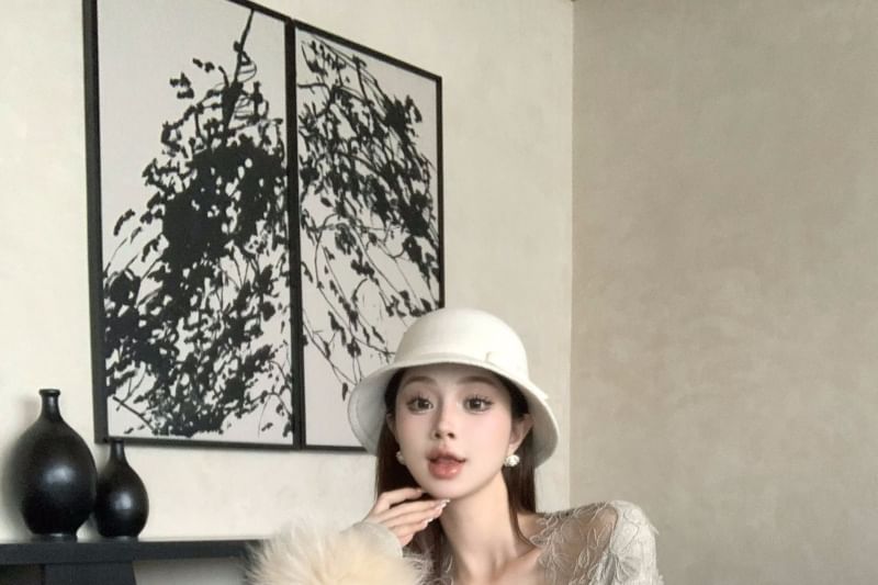 Long-Sleeve V-Neck Plain Lace Panel Maxi A-Line Dress