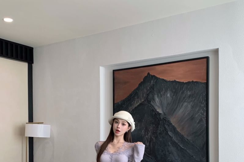Long-Sleeve V-Neck Plain Lace Panel Maxi A-Line Dress