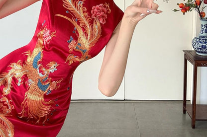 Sleeveless Jacquard Slit Midi Chinese Wedding Qipao