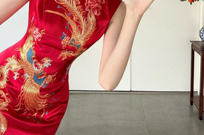 Sleeveless Jacquard Slit Midi Chinese Wedding Qipao