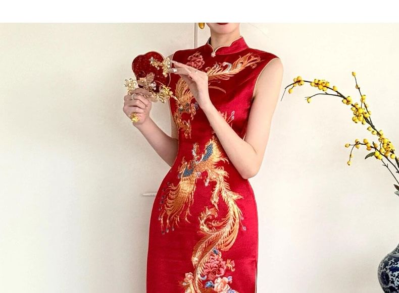 Sleeveless Jacquard Slit Midi Chinese Wedding Qipao