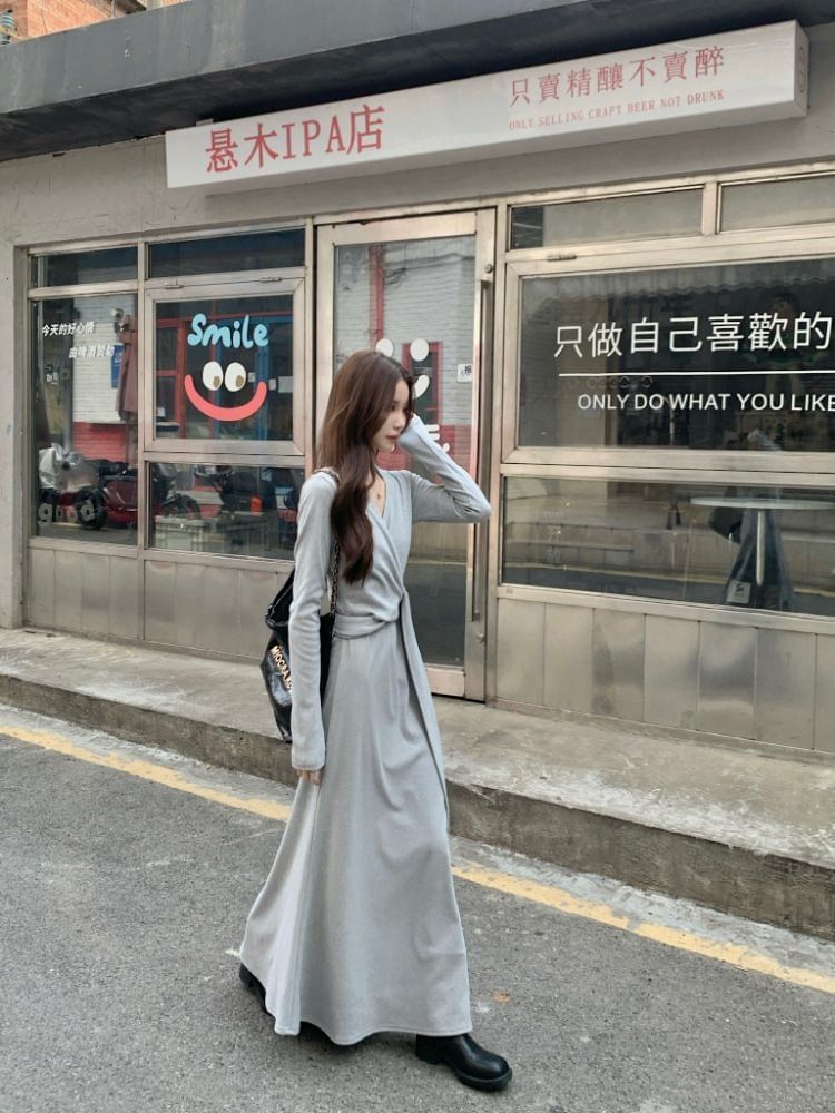 Long Sleeve V-Neck Plain Tie-Up Maxi A-Line Wrap Dress