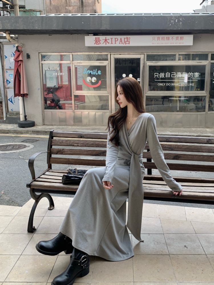 Long Sleeve V-Neck Plain Tie-Up Maxi A-Line Wrap Dress