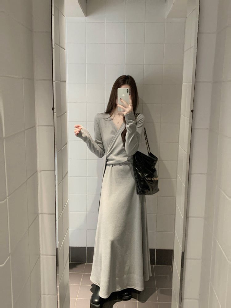 Long Sleeve V-Neck Plain Tie-Up Maxi A-Line Wrap Dress