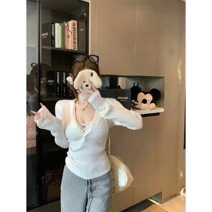 Solid V-Neck Slim-Fit Long-Sleeve Knit Pullover