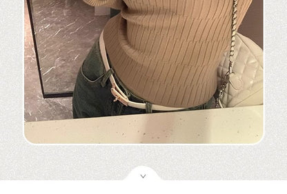 Halter Neck Cold Shoulder Crop Knit Long-Sleeve Top