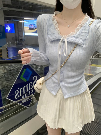 Split Neck Lace Panel Button-Up Slim Crop Top