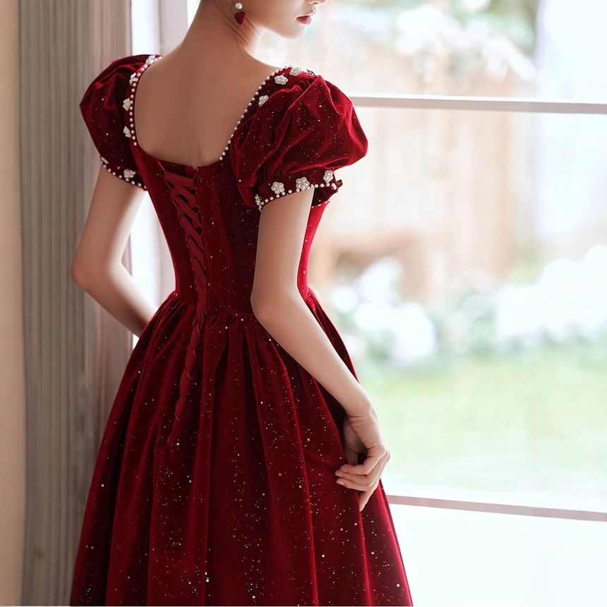 Short Puff Sleeve Sweetheart Neck Plain Glitter Beaded Velvet Midi A-Line Cocktail Dress / Evening Dress