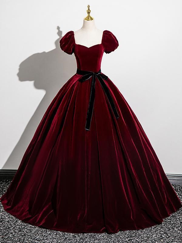 Short Puff Sleeve Sweetheart Neck Bow Velvet A-Line Evening Gown