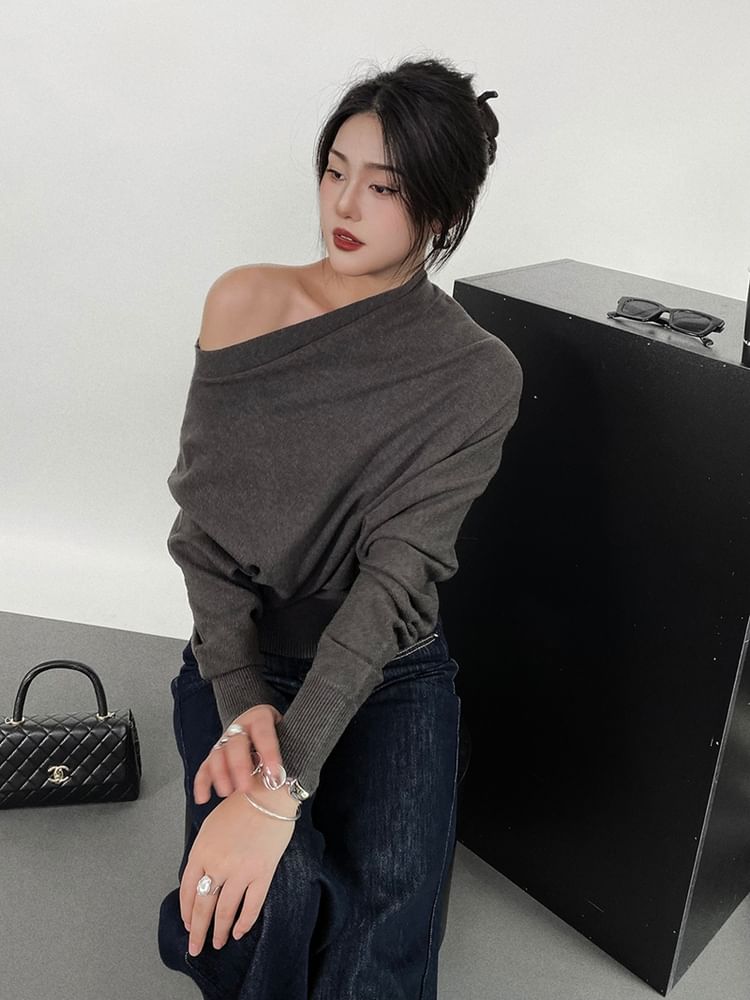Off-Shoulder Knit Top with Long Sleeves and Solid Design