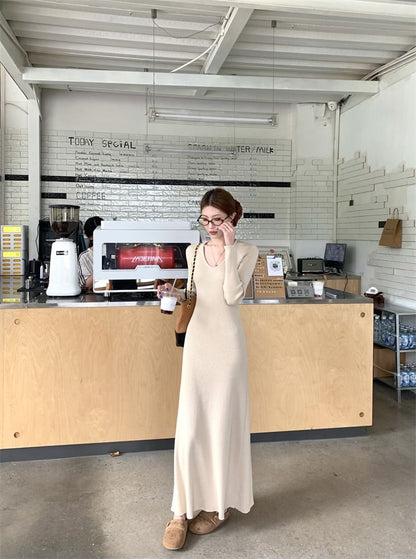 Long-Sleeve V-Neck Maxi A-Line Knit Dress