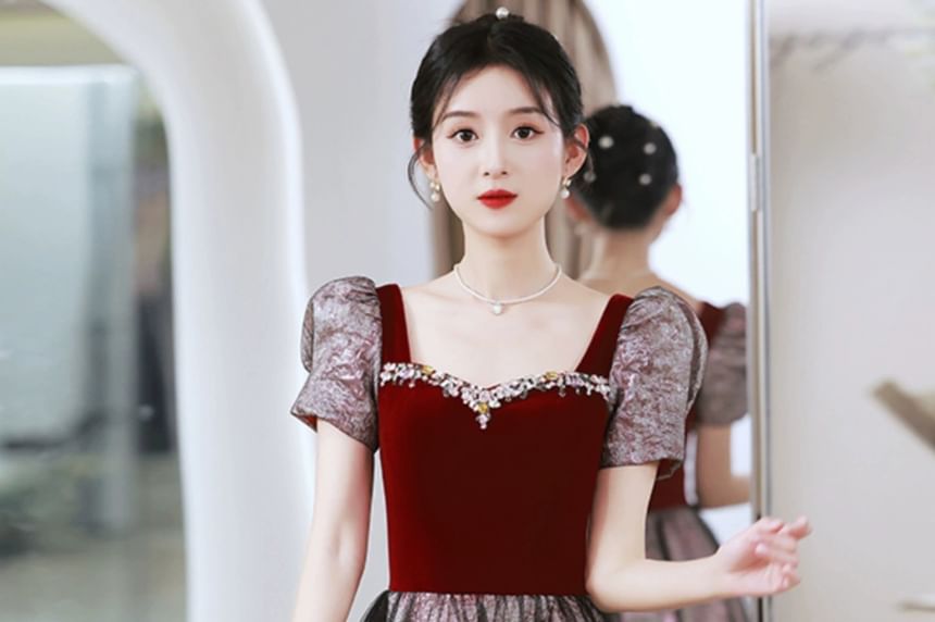 Short Sleeve Sweetheart Neck Beaded Mesh Panel Velvet A-Line Evening Gown