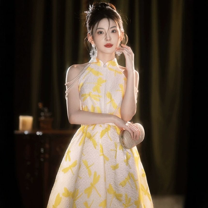 Sleeveless Mandarin Collar Dragonfly Print Faux Pearl Strand A-Line Evening Gown