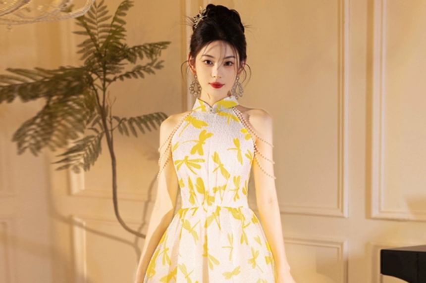 Sleeveless Mandarin Collar Dragonfly Print Faux Pearl Strand A-Line Evening Gown