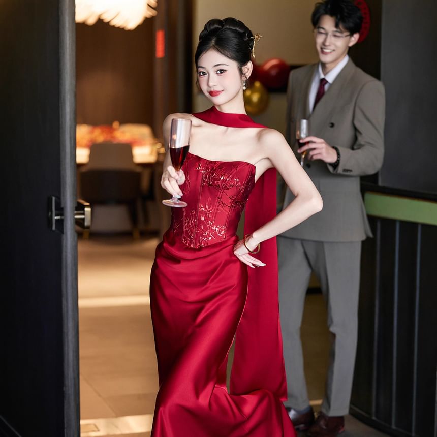 Floral Jacquard Panel Satin Trumpet Tube Evening Gown