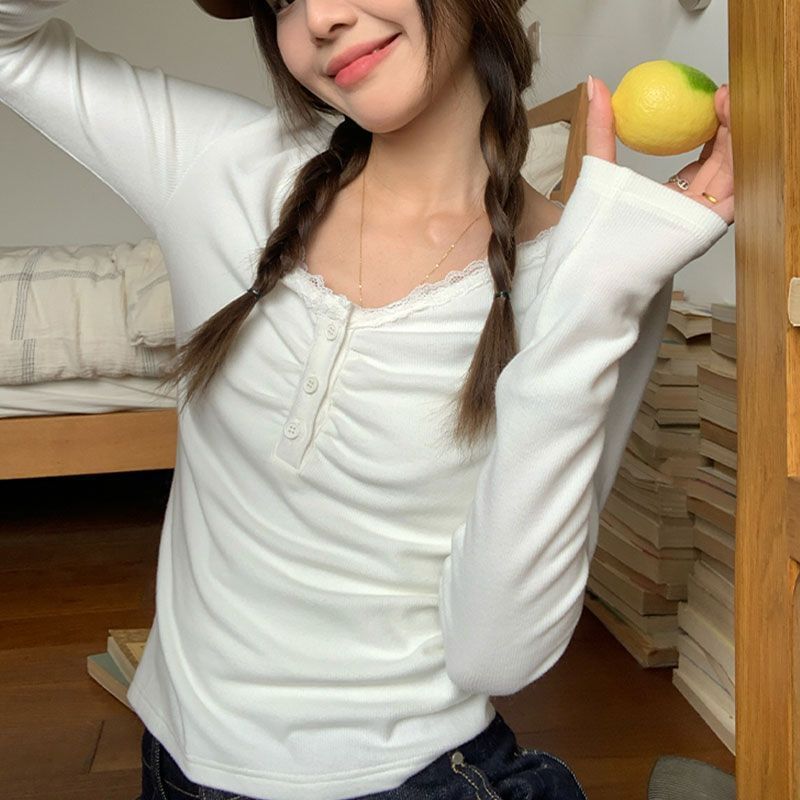 Lace-Trimmed Slim-Fit Long-Sleeve Solid Blouse