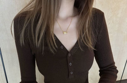 Ribbed-Knit Solid V-Neck Fitted Long-Sleeve Pullover