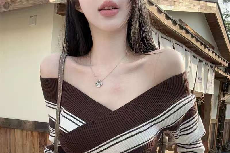 Off-Shoulder Striped Fitted Long-Sleeve Knit Pullover