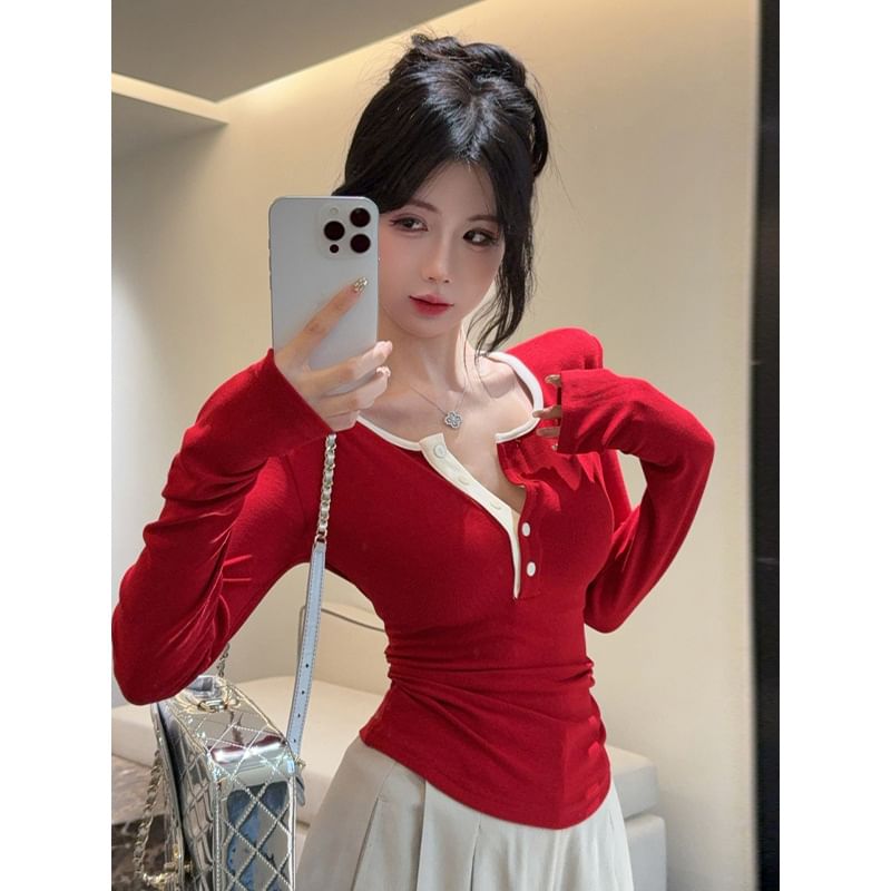 Contrast-Trim Half-Button Fitted Long-Sleeve Tee