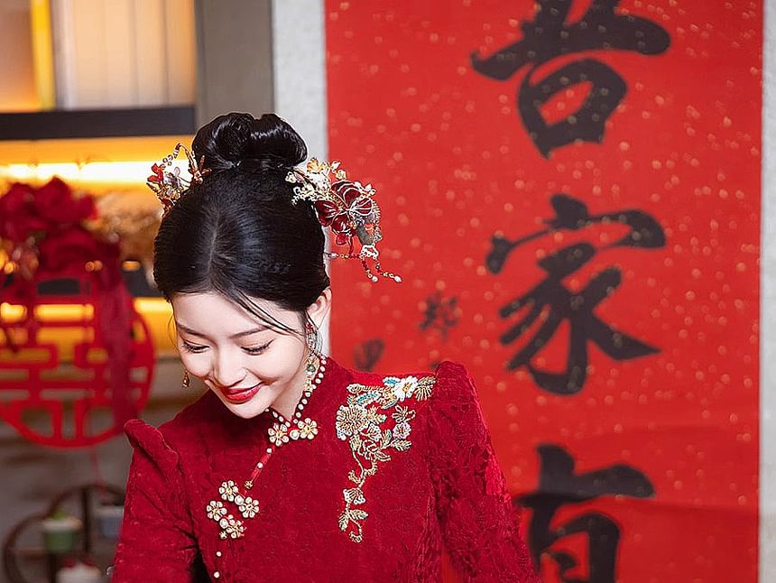 Long Sleeve Mandarin Collar Floral Embroidered Beaded Maxi Mermaid Cocktail Dress