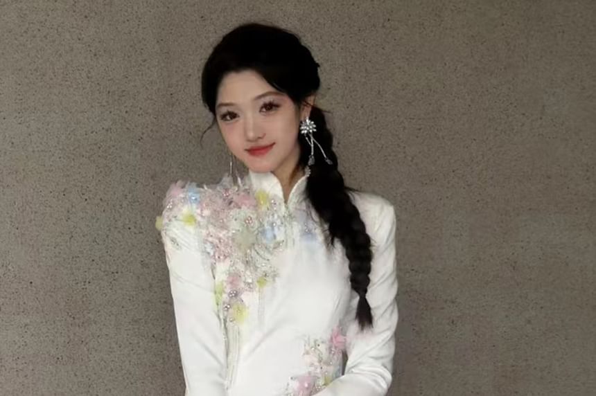 Long Sleeve Mandarin Collar Beaded Floral Embroidered A-Line Evening Gown