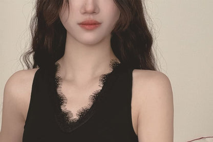 Asymmetrical Lace Trim Padded Crop Tank with V-Neck