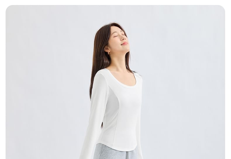 Slim Fit Scoop Neck T-Shirt with Long Sleeves