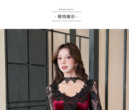 Long-Sleeve Scoop Neck Plain Lace Panel Velvet Maxi A-Line Dress