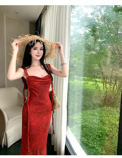 Sleeveless Sweetheart Neckline Lace Maxi Sheath Dress