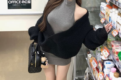 Halter Neck Tank Top and Solid Oversized V-Neck Sweater Duo