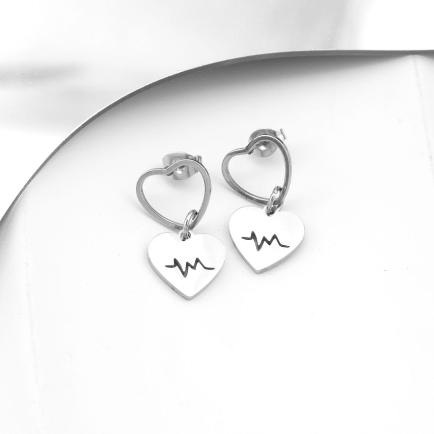Heartbeat Drop Earring
