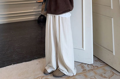 Oversized Hooded Sweater with Contrast Details