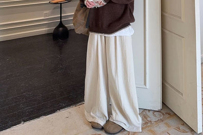 Oversized Hooded Sweater with Contrast Details