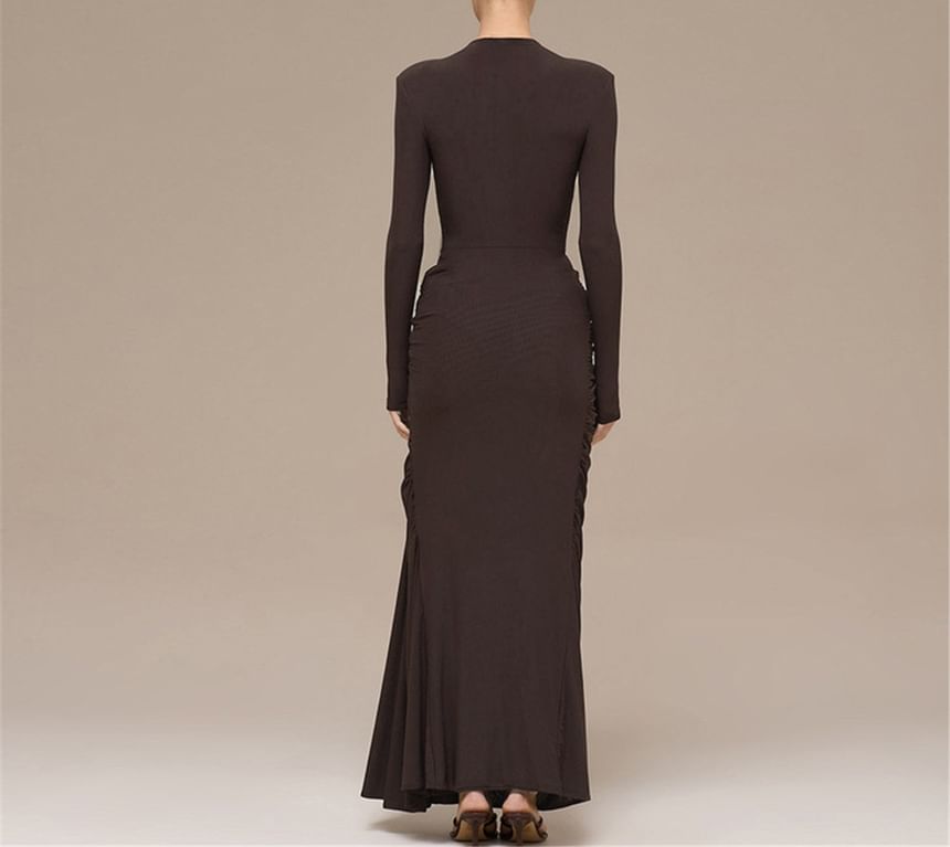 Long-Sleeve Mock Neck Plain Buckled Ruched Maxi Sheath Dress