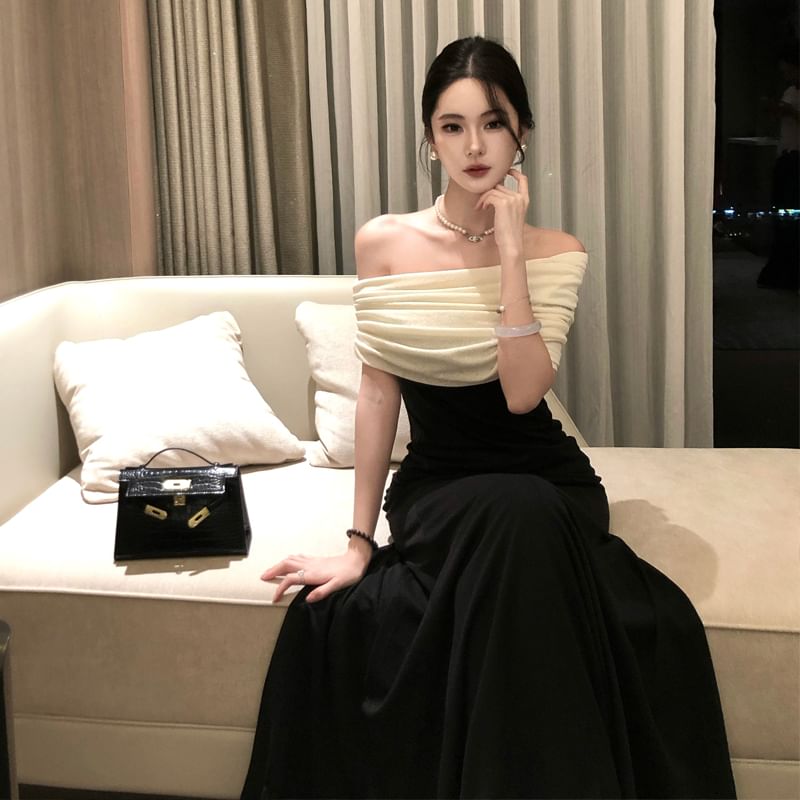 Off-Shoulder Two Tone Ruched A-Line Evening Dress