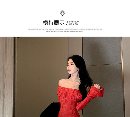 Long-Sleeve Off-Shoulder Lace Mermaid Evening Gown