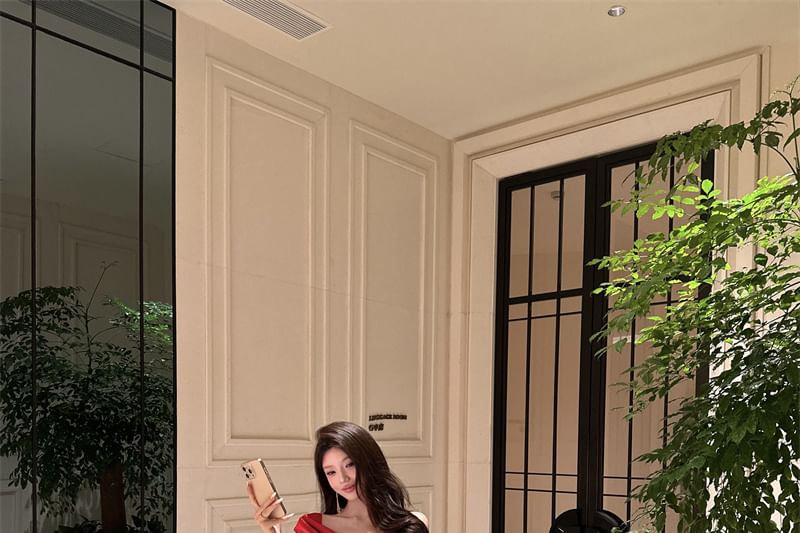 Off-Shoulder Plain Ruched Satin Mermaid Evening Dress