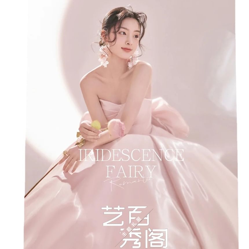 Strapless Plain Flower Accent Trained A-Line Evening Gown